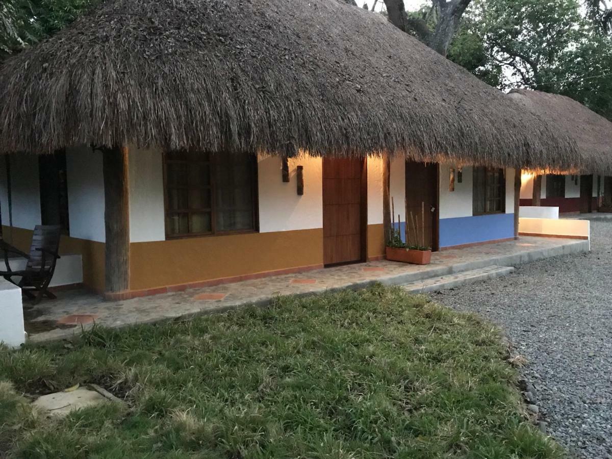 Hotel La Palma Del Paso Real- Solo Adultos Santa Fe de Antioquia Exterior photo